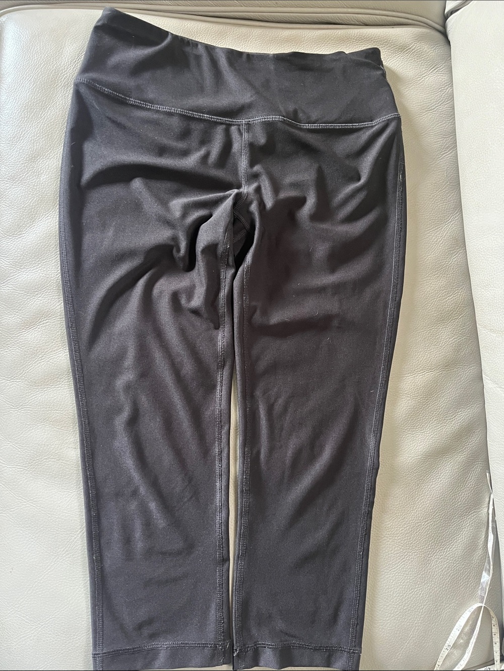 Athletic Works Black Capri Leggings